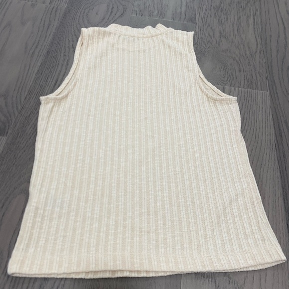 Dynamite Cream Ribbed Sleeveless Knit Tank Top Basic Layering Shirt Size Large - Picture 5 of 7